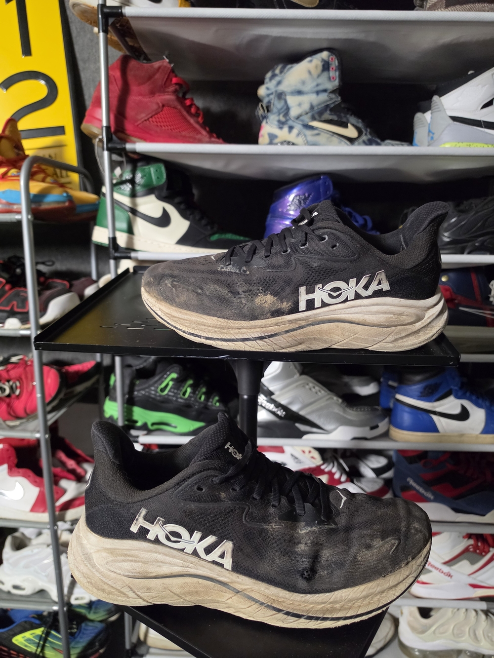 🔥 Hoka Men's Clifton 10 Men Size 11 Black and Beige Athletic Running Shoes